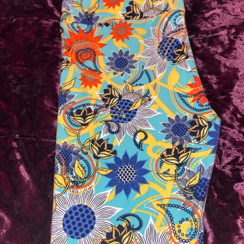 TC LuLaroe leggings